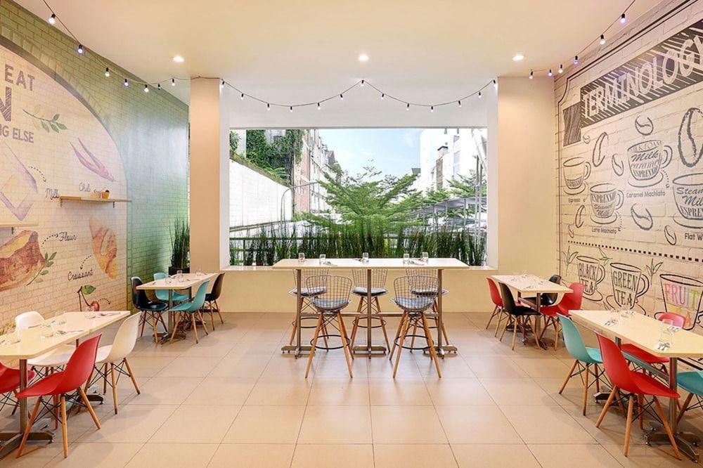 Ibis Jakarta Harmoni Εξωτερικό φωτογραφία