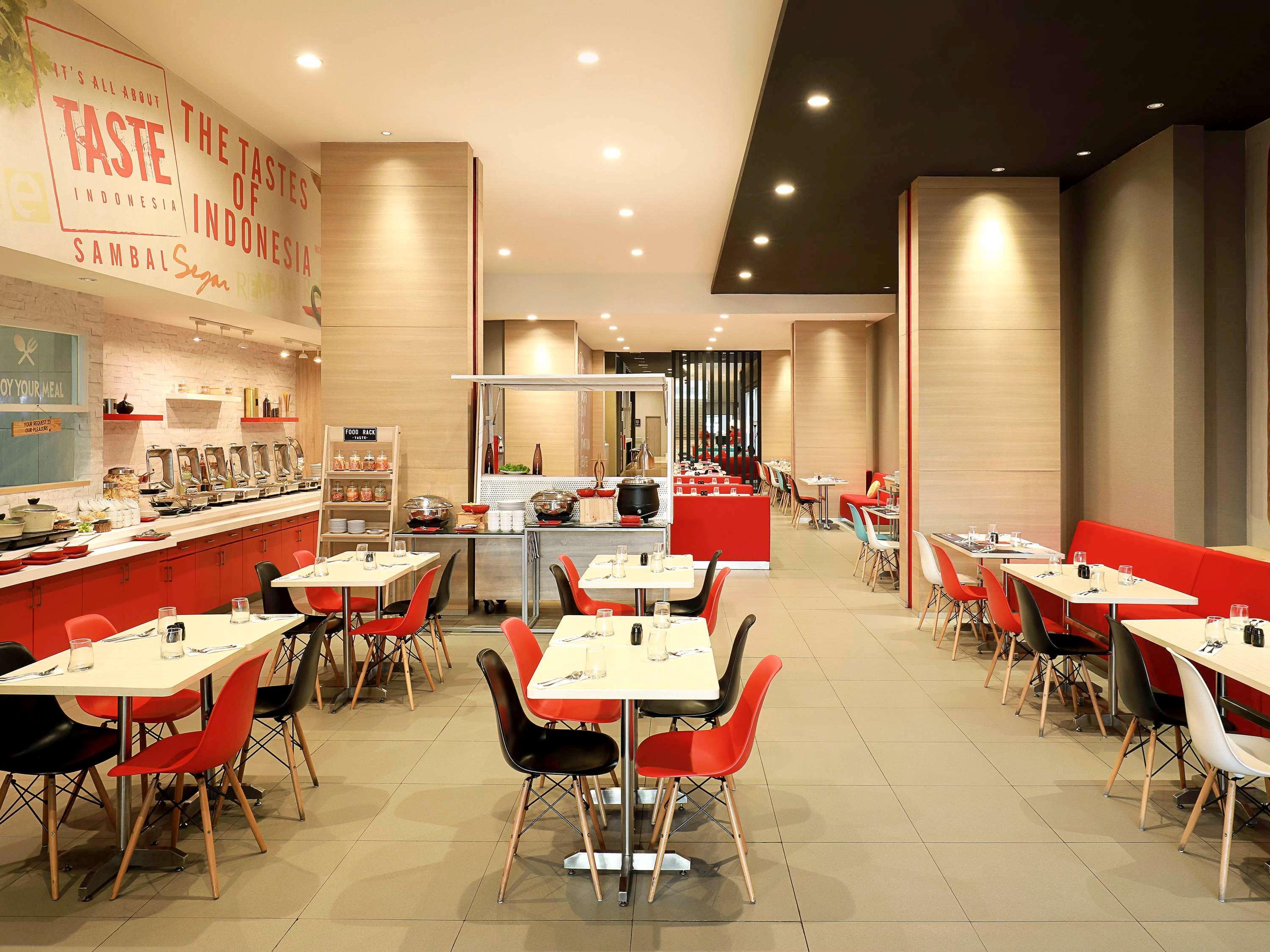 Ibis Jakarta Harmoni Εξωτερικό φωτογραφία