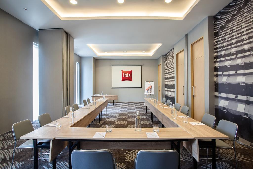 Ibis Jakarta Harmoni Εξωτερικό φωτογραφία