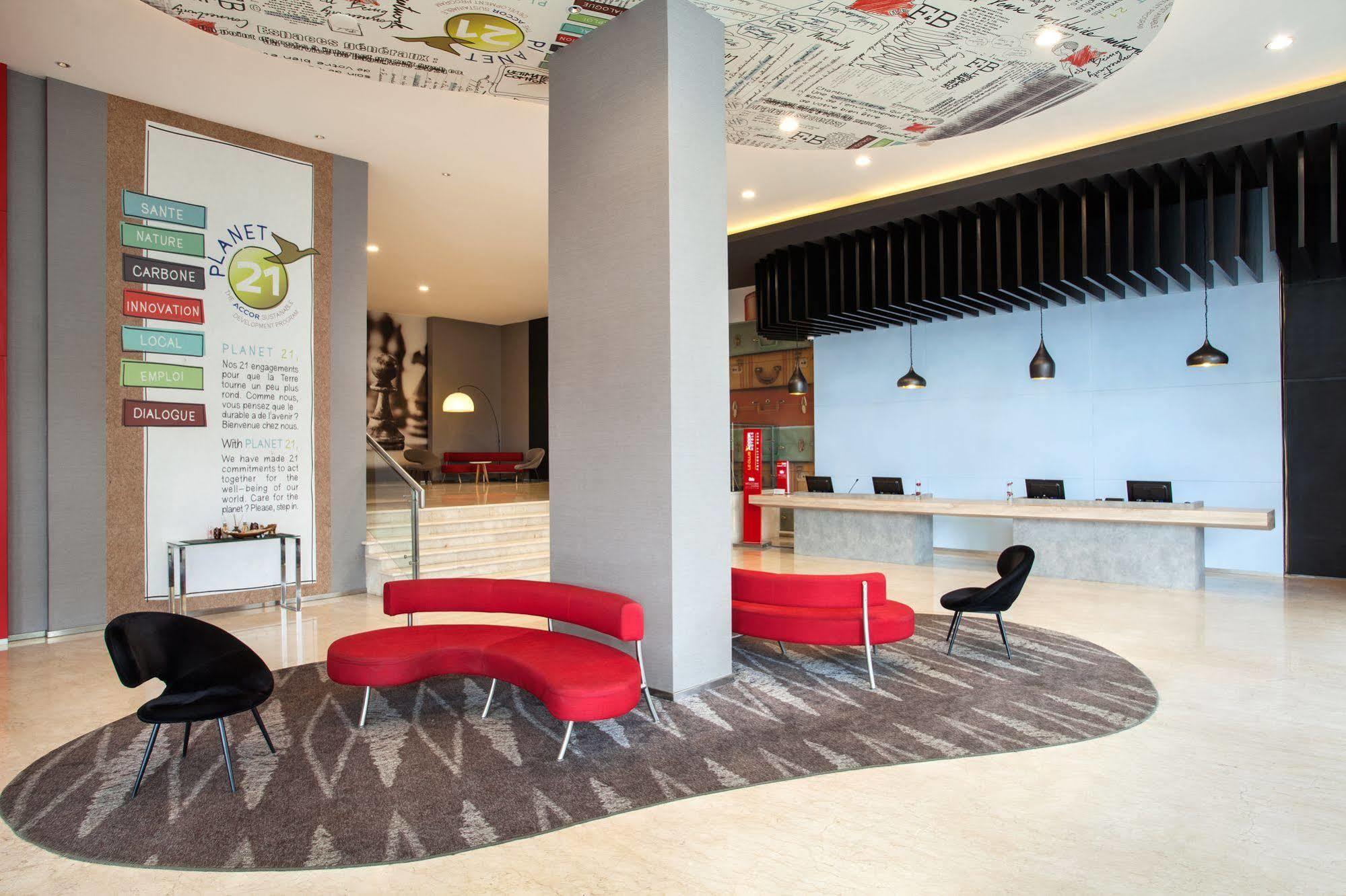 Ibis Jakarta Harmoni Εξωτερικό φωτογραφία